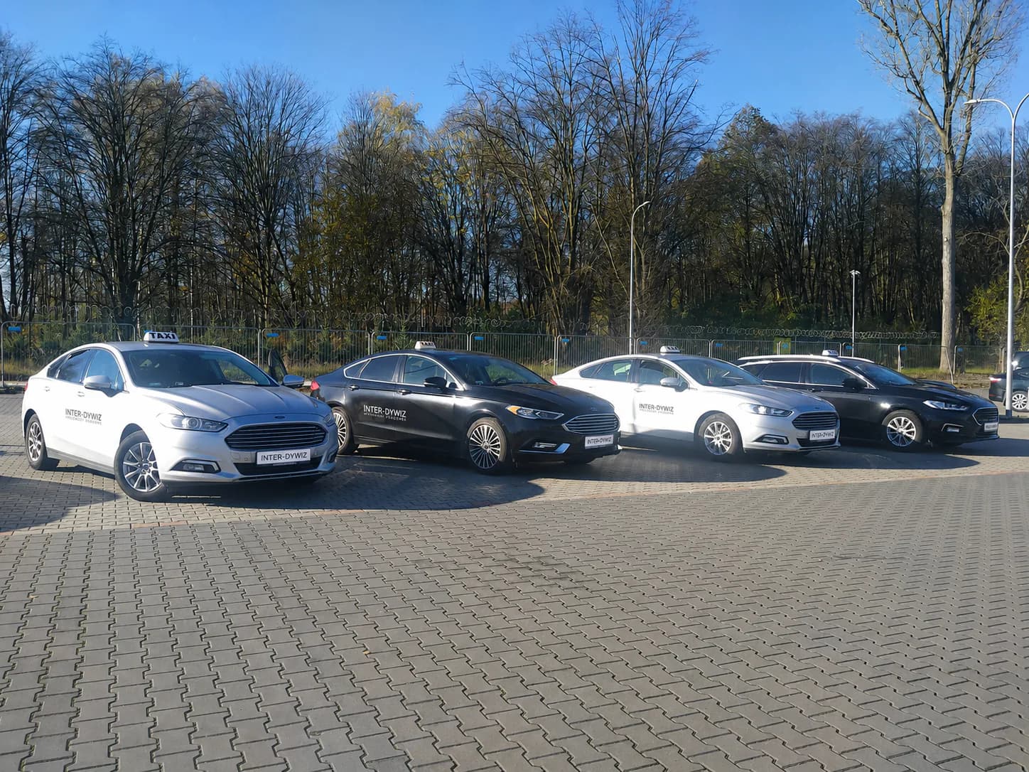 Pojazdy dostępne do obsługi transferów w Krakowie